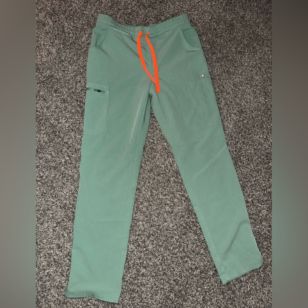 Figs Jade yola scrub pants